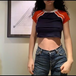 Sporty crop top